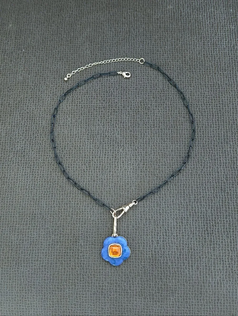 Blue💙 Flower🏵 Pendant Necklace on Black🖤 Paperclip📎 Chain⛓️ - NWOT